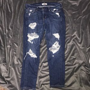 Hollister ripped dark wash boyfriend jeans